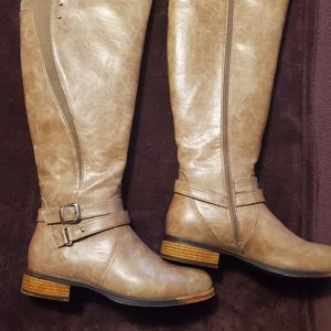 Camel/ natural western riding boot
